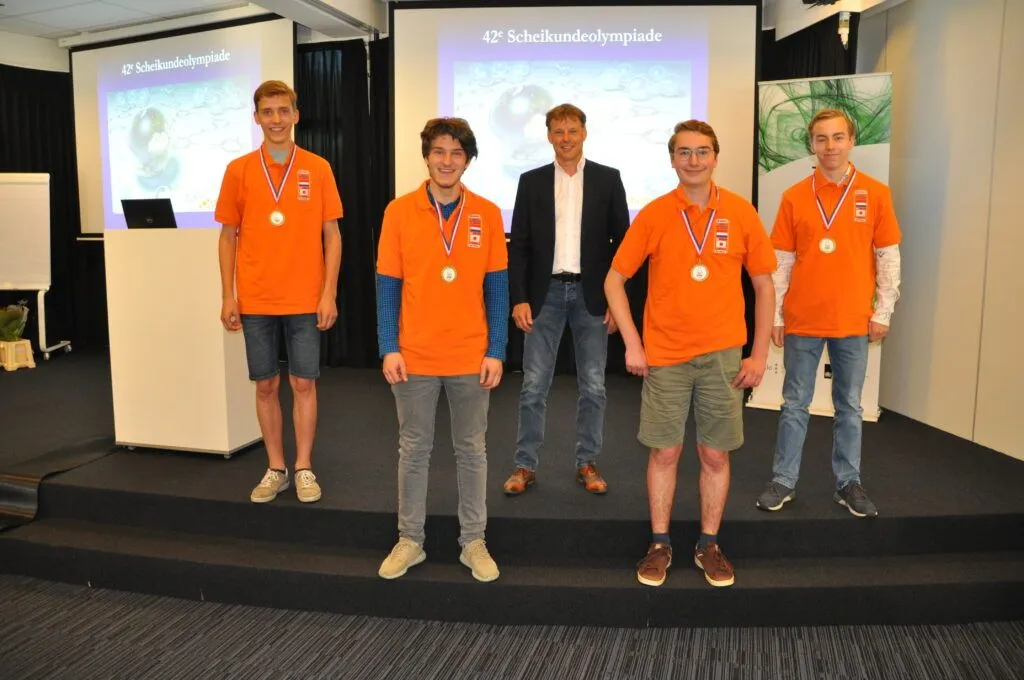 scheidkundeolympiade2021chemistrynldsc 1814 1024x680 1