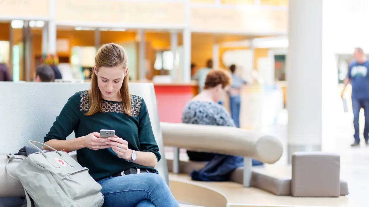 sjoergengld rijnstatepatient met telefoon 2