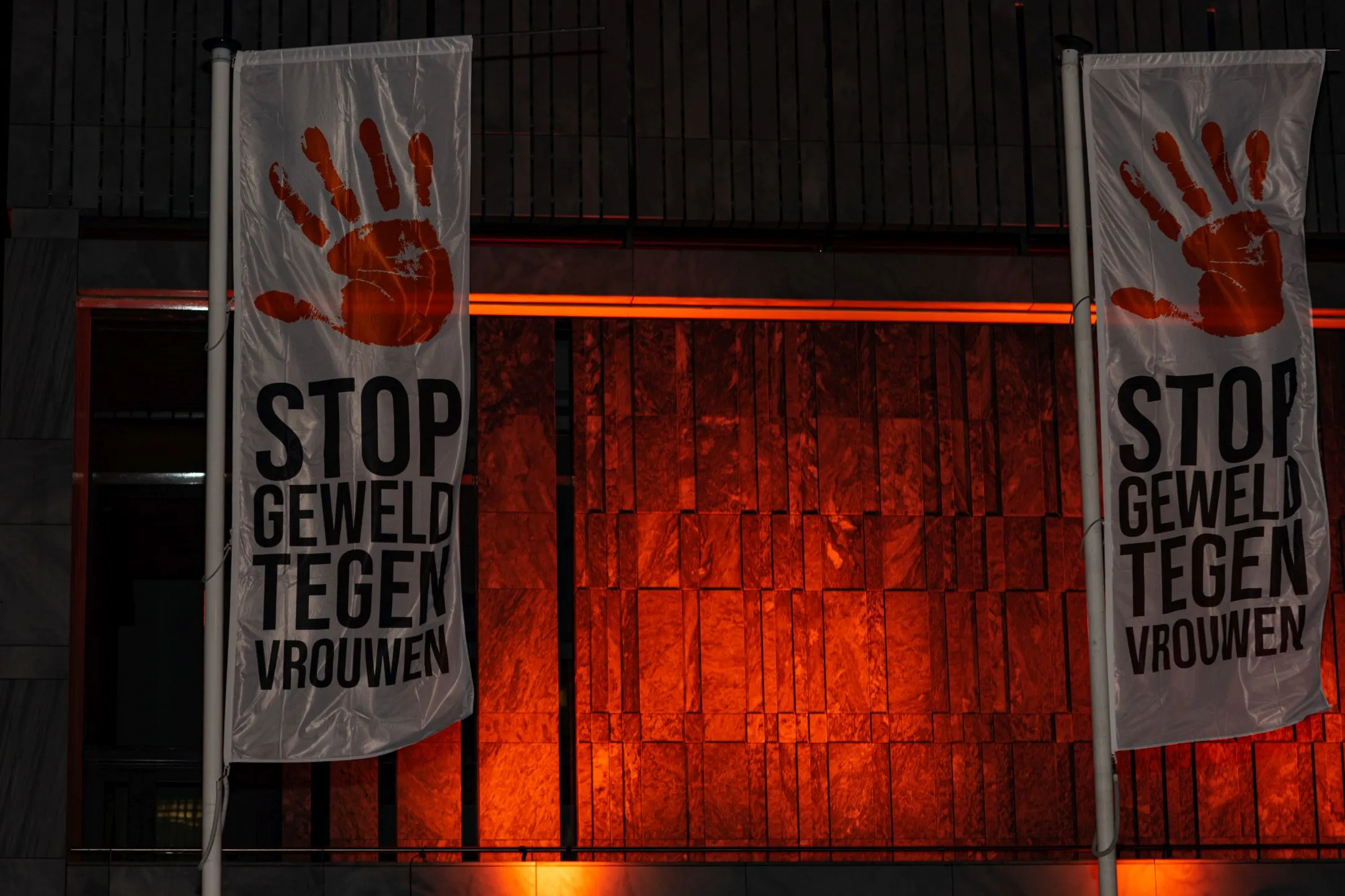 stadhuis oranje verlichtklein foto rinus baak1