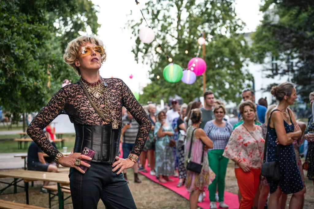 theateravenuesonsbeekmilanschimage00213