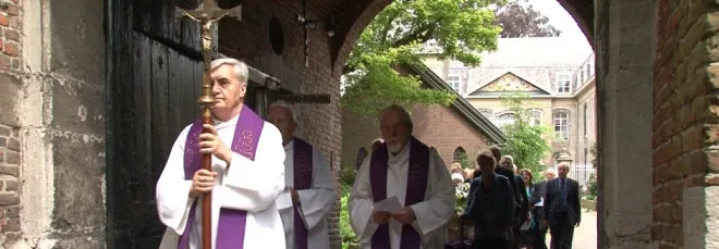 ulfhrdqyshlkf5oe4dnihs98y 209172