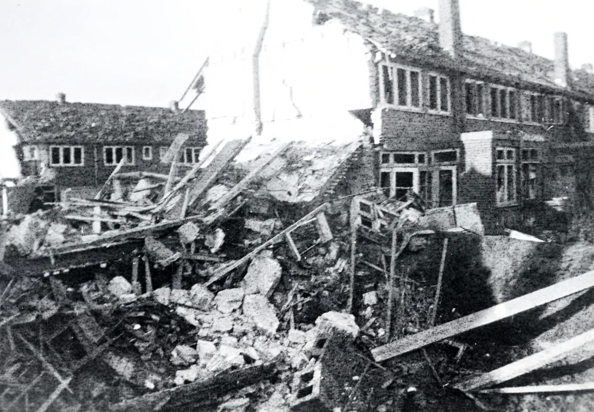 verwoesting22fev194454779