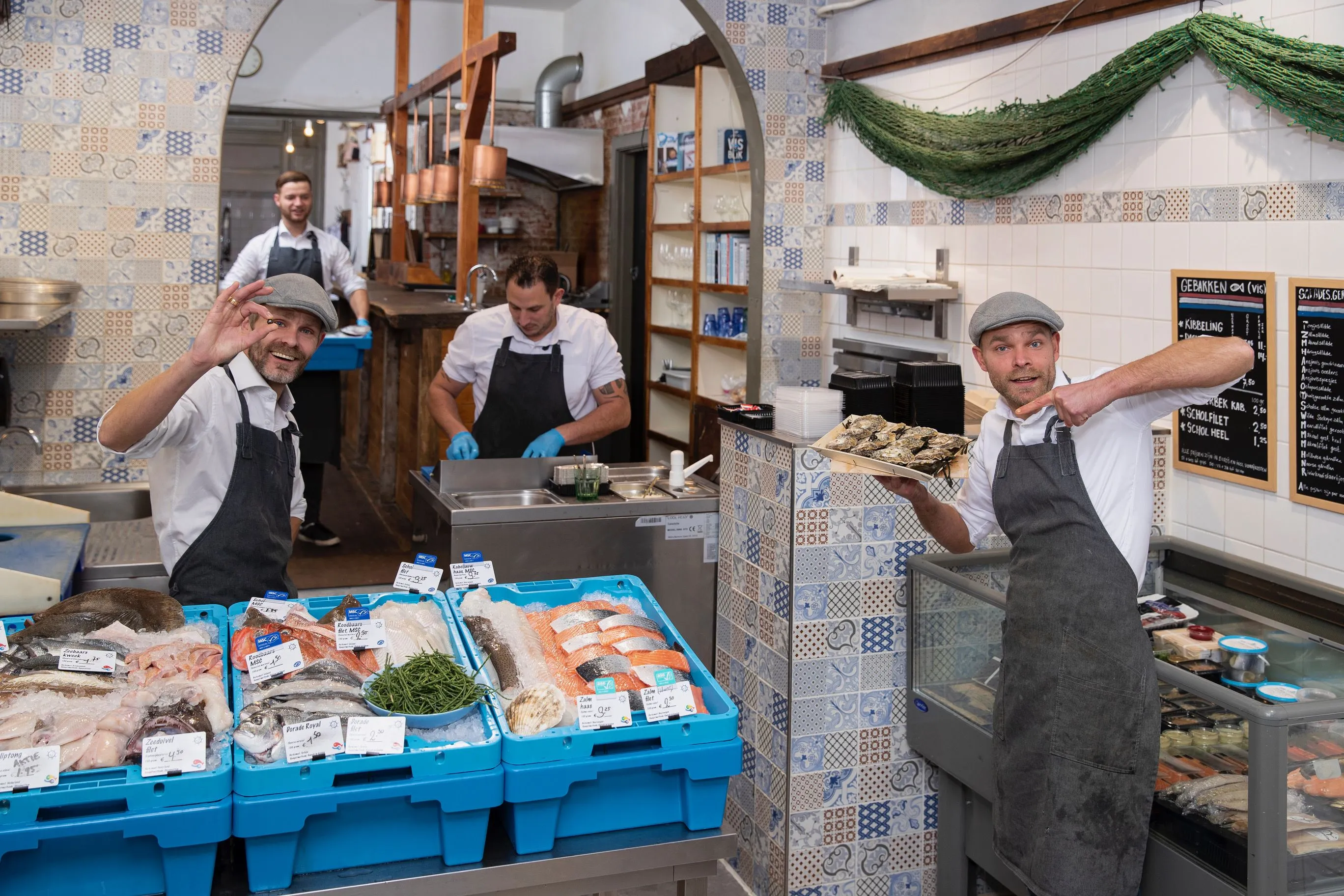 visbroertjes parels en personeel 2020 011 1