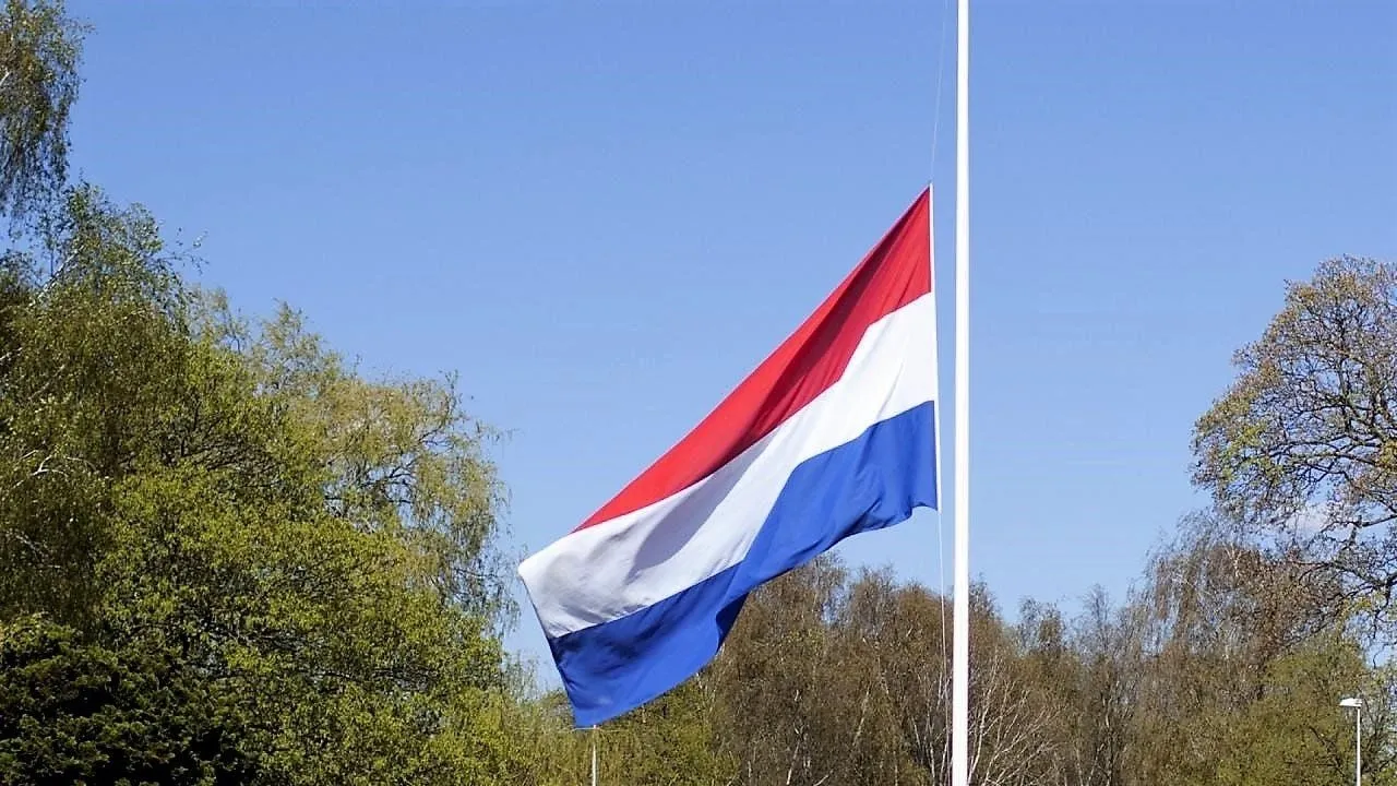 vlag half stokwinsumnieuwsnl