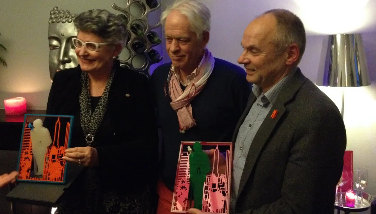 voenp9ob23pj3yl0v7tm7gf1s arnhemsepiet2014