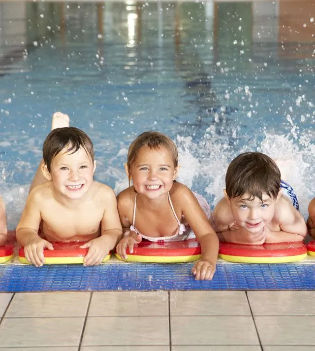 vrijwilligersshutterstock 202533556