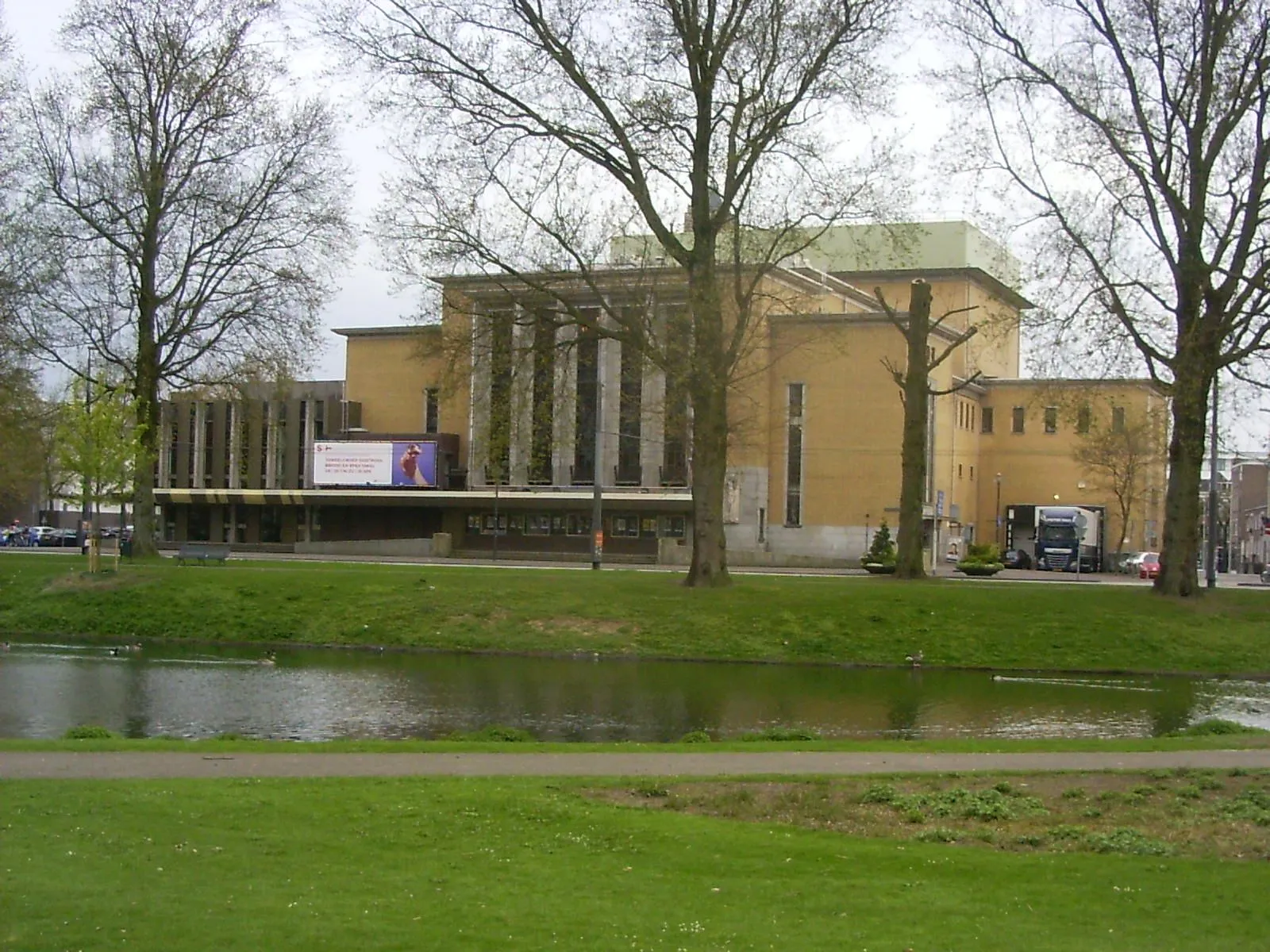 wikipediaorg stadstheaterarnhem velperbinnensingel 04140015