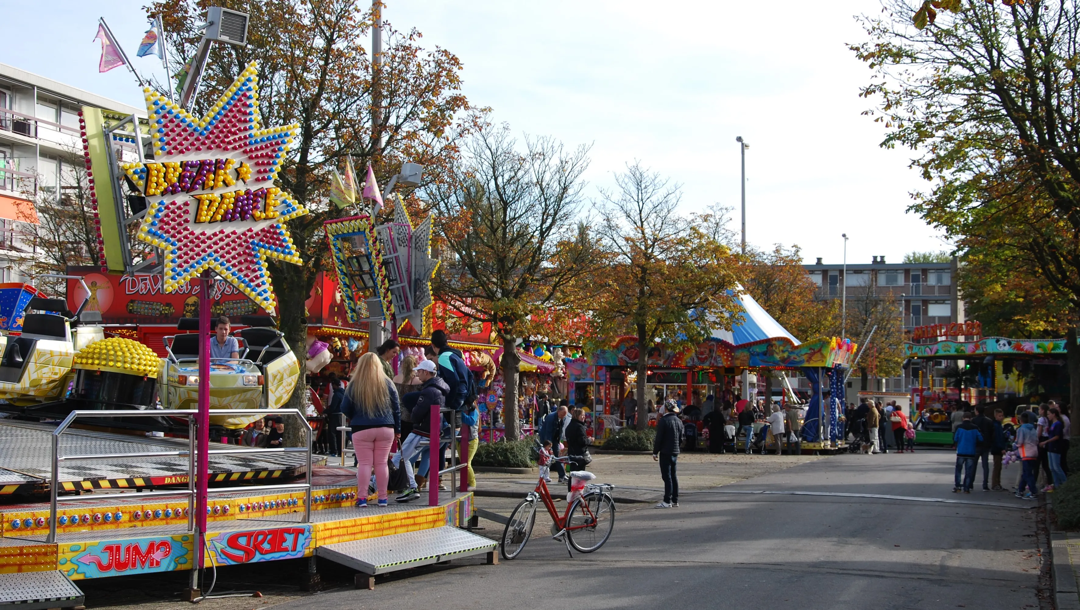 xlzb1p0i5xbqblonxzu0tenmd kermis presikhaaf 20141018 arnhem nieuws 2
