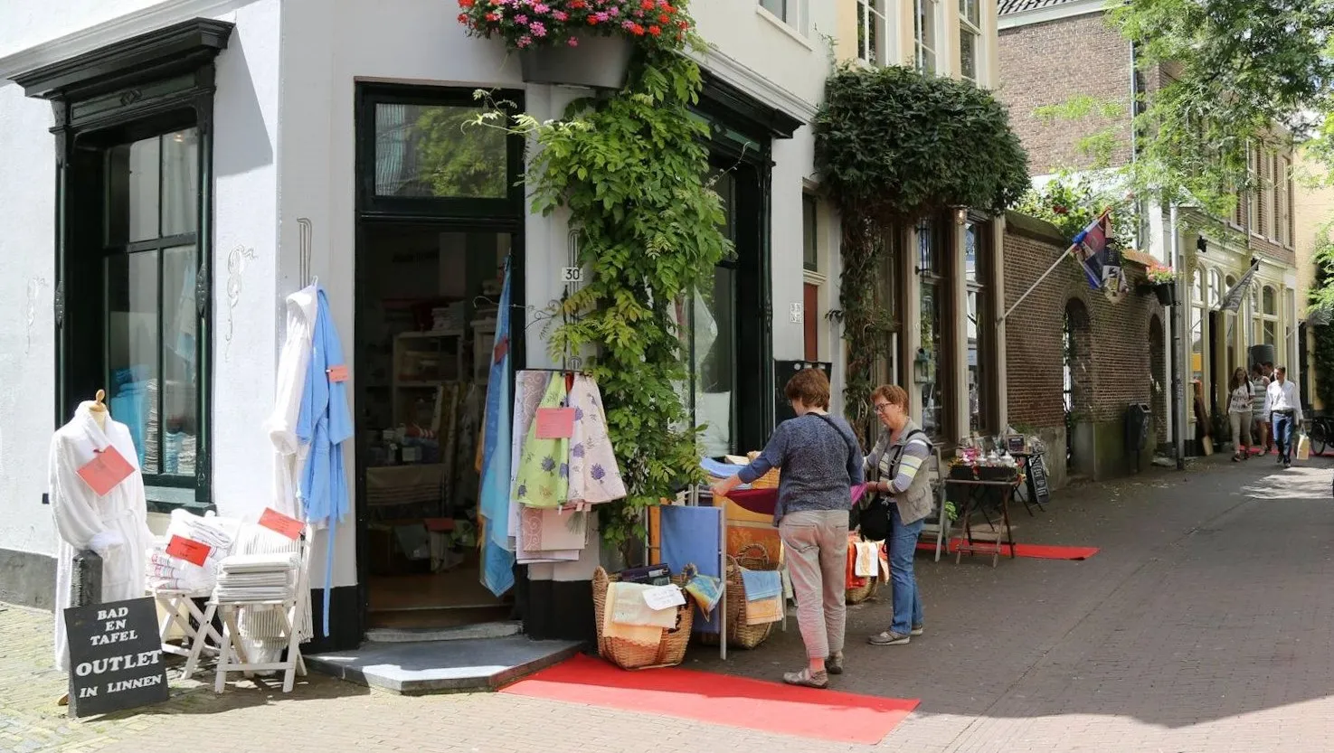 yc4lt1diwmy6knkp2q2pgxbib cofbad en textiel stegenkwartier