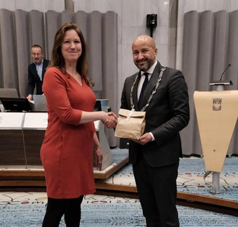 eva van esch1 benoemd tot wethouder in arnhem gemeente arnhem