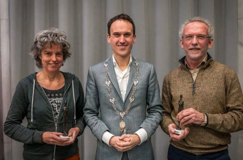 Screenshot 2026-01-23 at 13-12-44 Arnhem eert jarenlange inzet voor noodopvang met twee Arnhemse Meisjes - Gemeente Arnhem