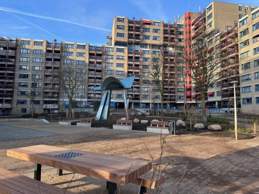 Croydonplein is vernieuwd en groener - Gemeente Arnhem
