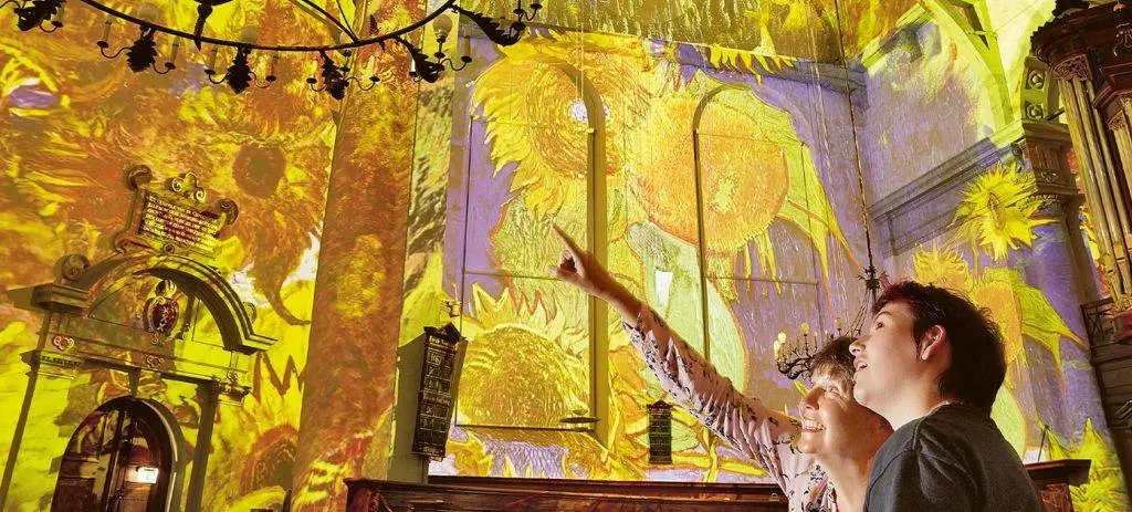 Van Gogh en Rembrandt in Amsterdam.VriendenLoterij