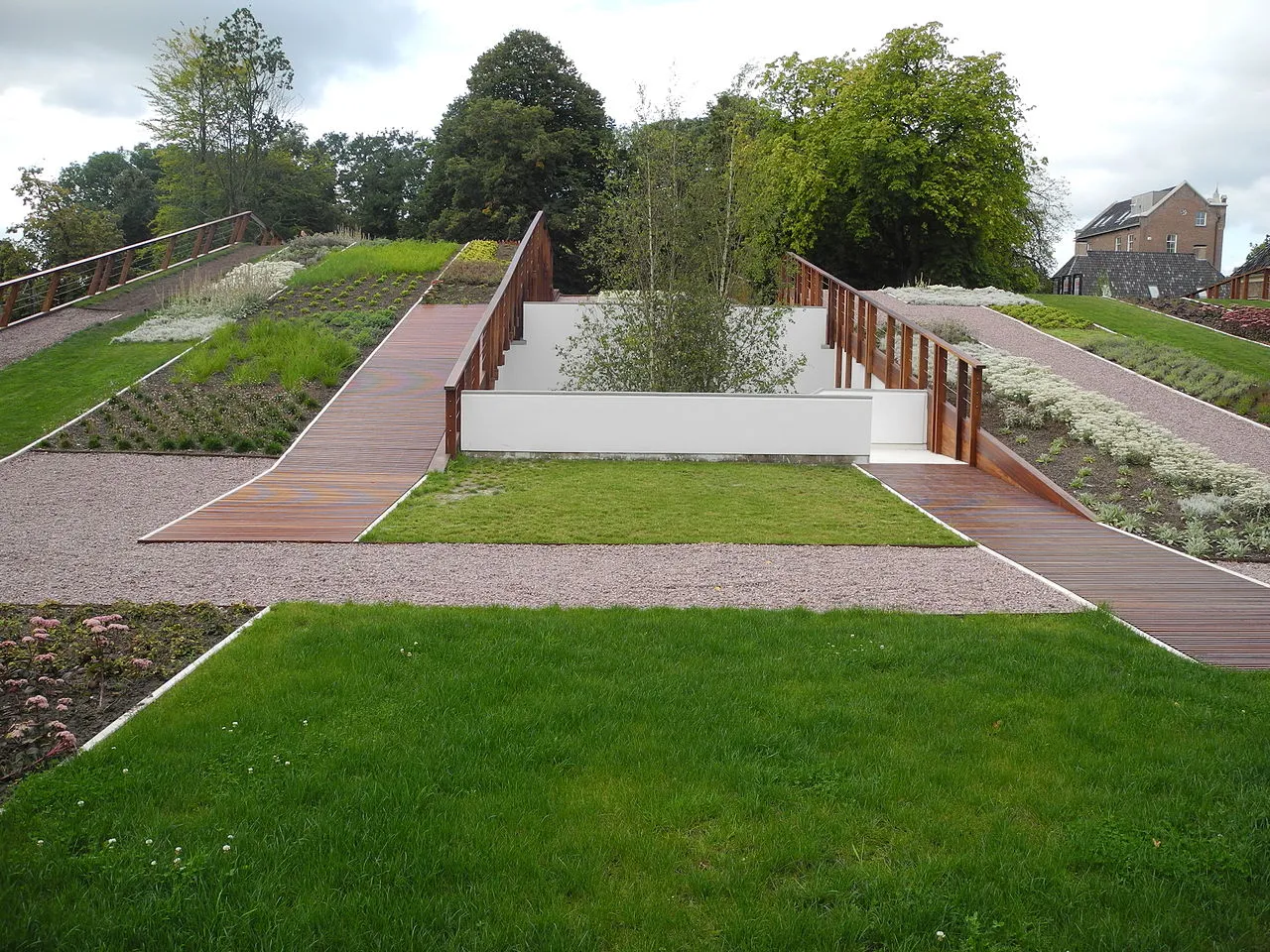 1280px jacobcramerparkdrentsmuseumassen cc by sa 30 china crisis