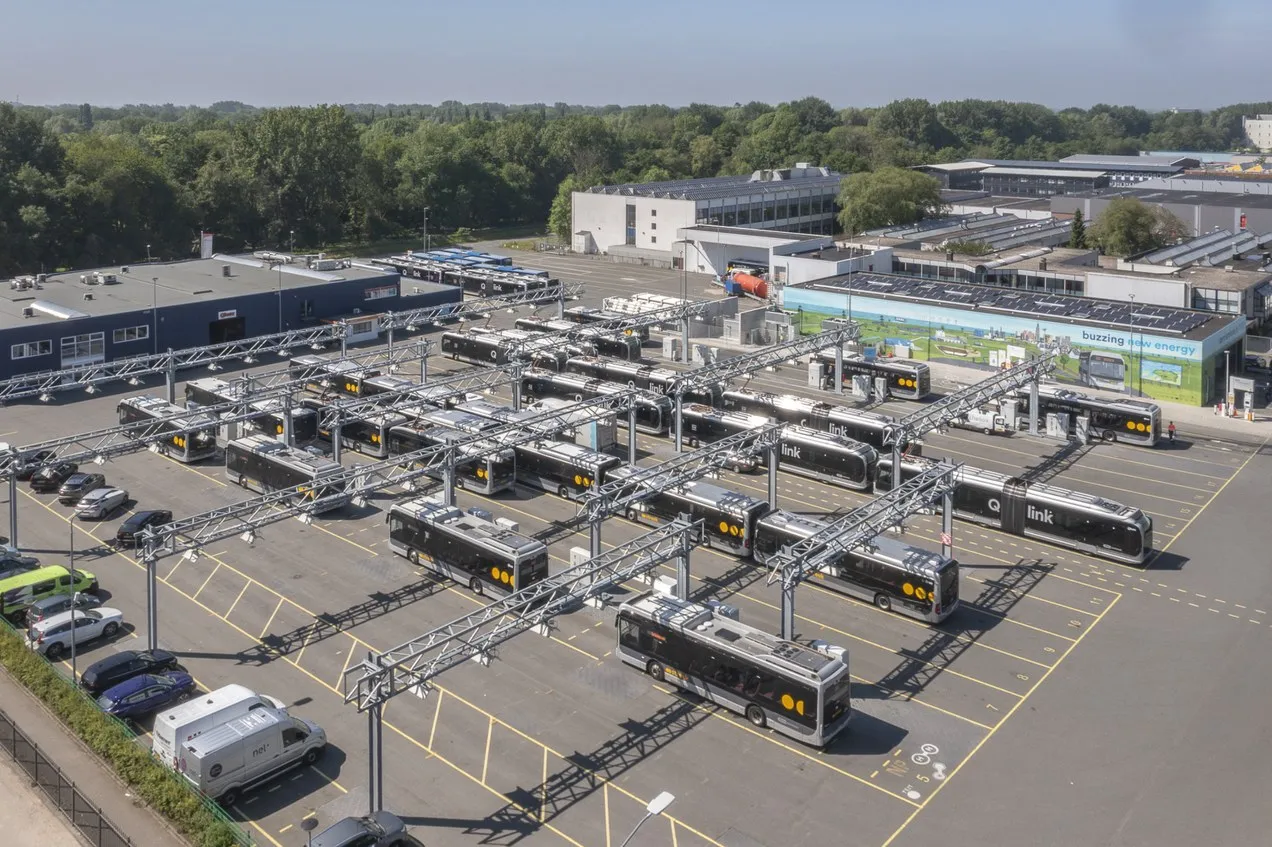dr busstation peizerweg groningen foto ov bureau groningen drenthe