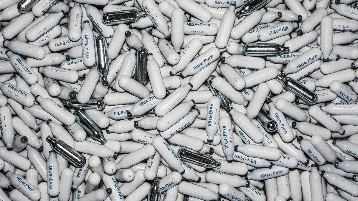 lachgas pexels imustbedead 10846328