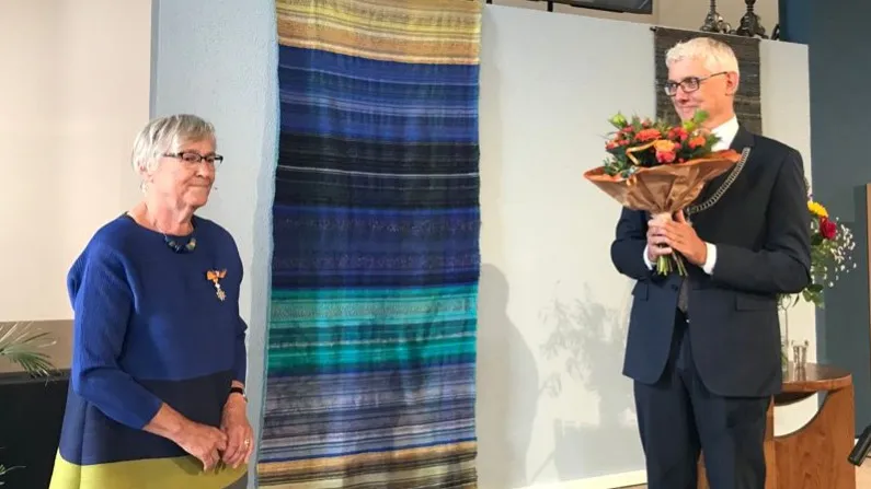 foto konklijke onderscheiding mevrouw dikken