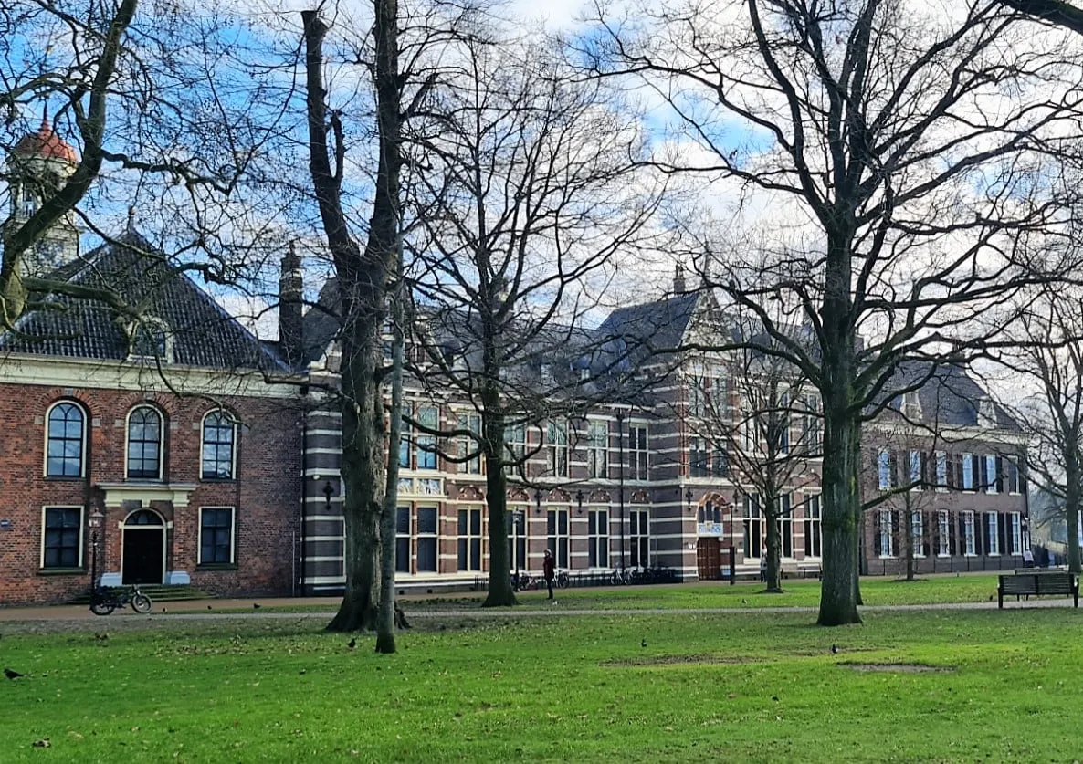 voormalig provinciehuis assen brink