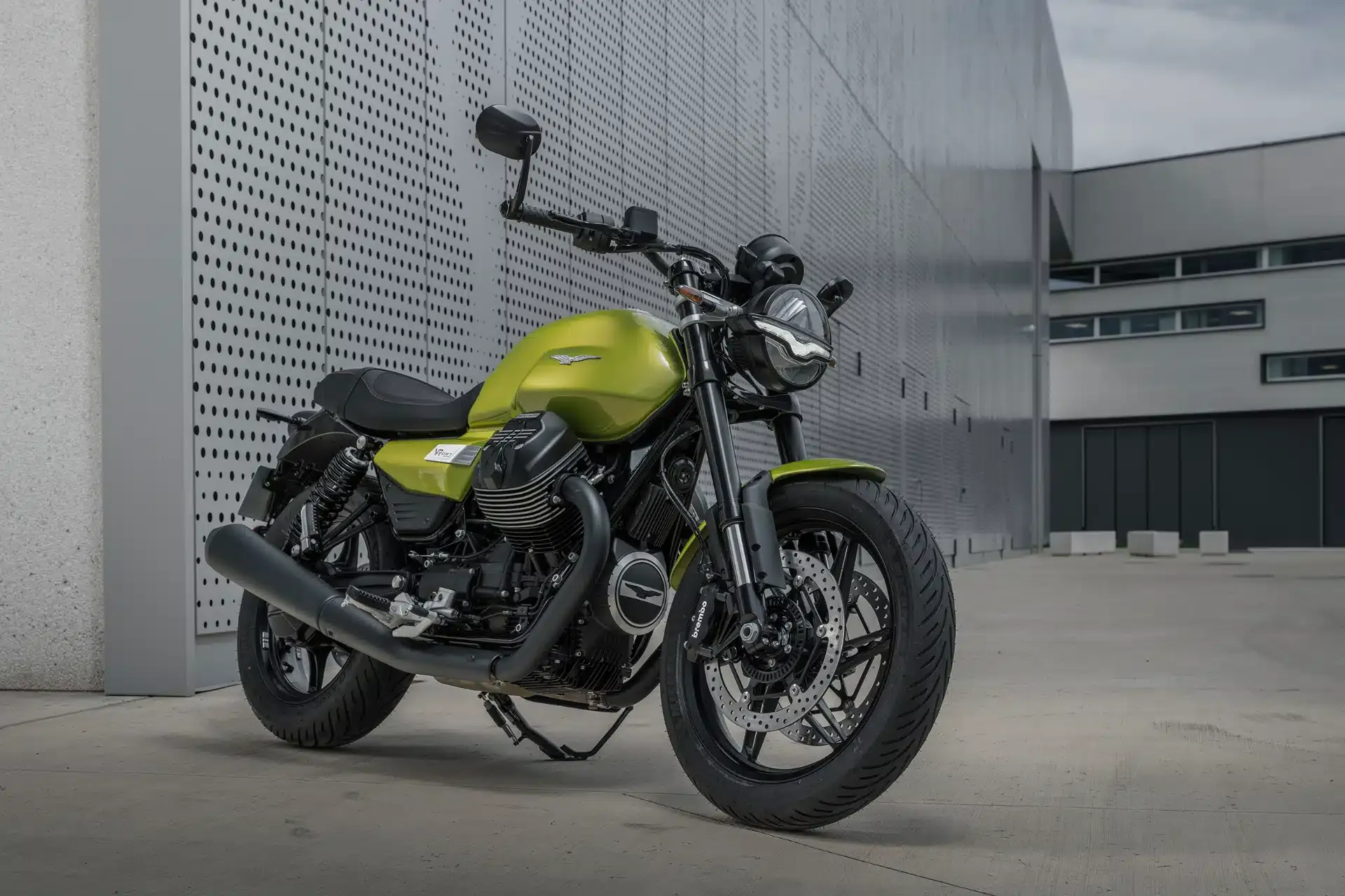 03 moto guzzi v7 sport