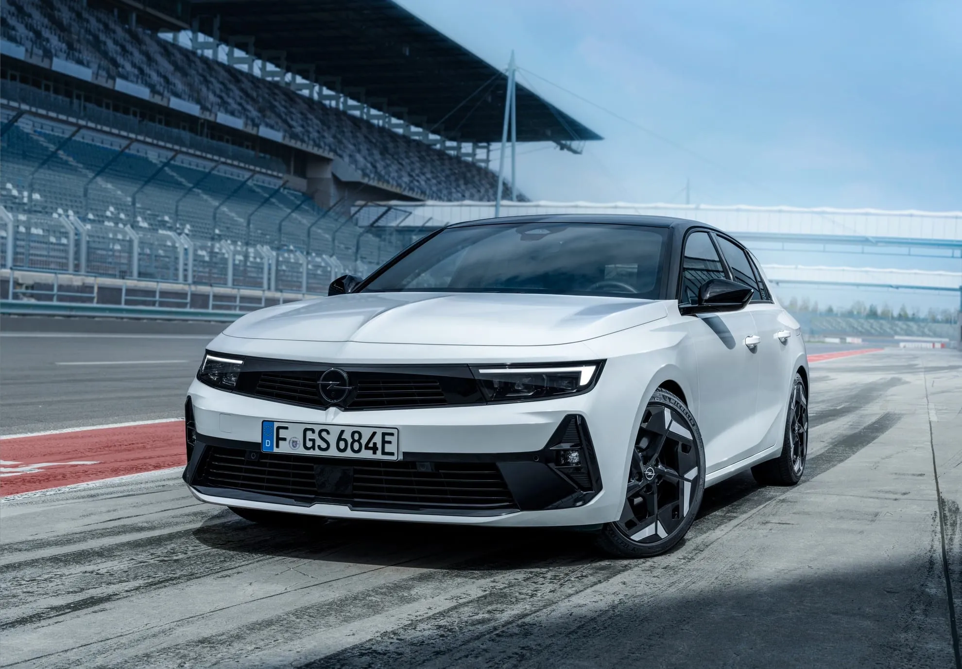 03 opel astra gse 520349 633309f7caaf2 6333155853989