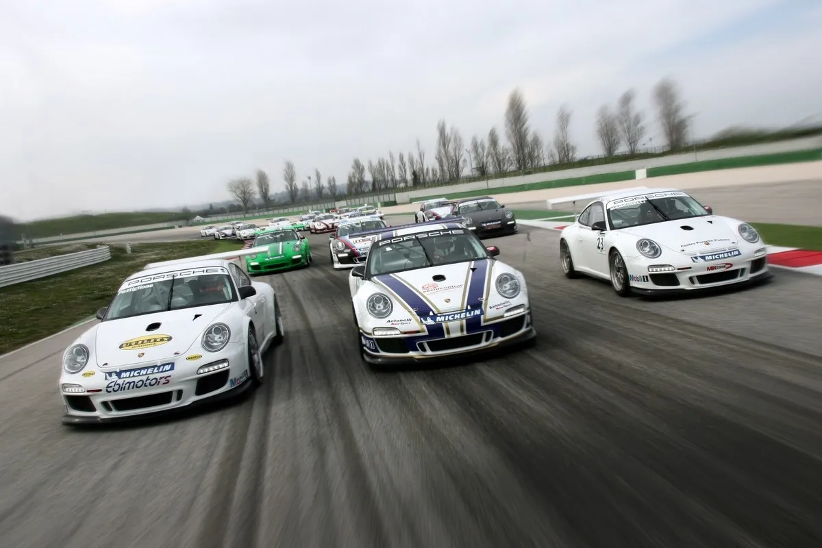 0445f454d93c4fcc0efc1c70de029529