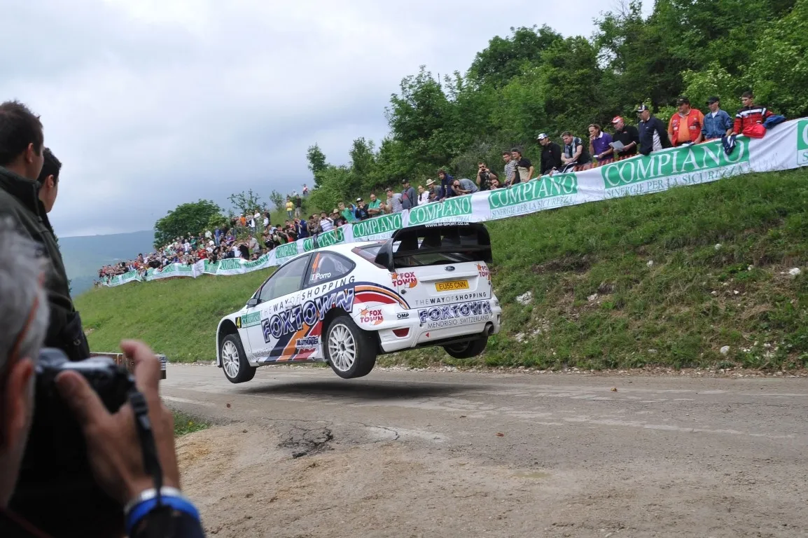 08ae461f14a3d195f7e52b850155dc3c