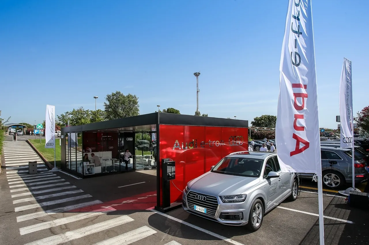 0f76137ace08a4f98a70d71e3fa43ecd