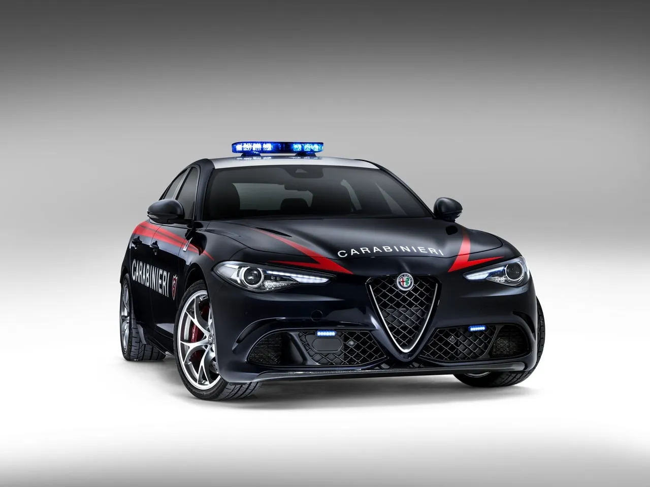 160505 alfa romeo giulia carabinieri 03