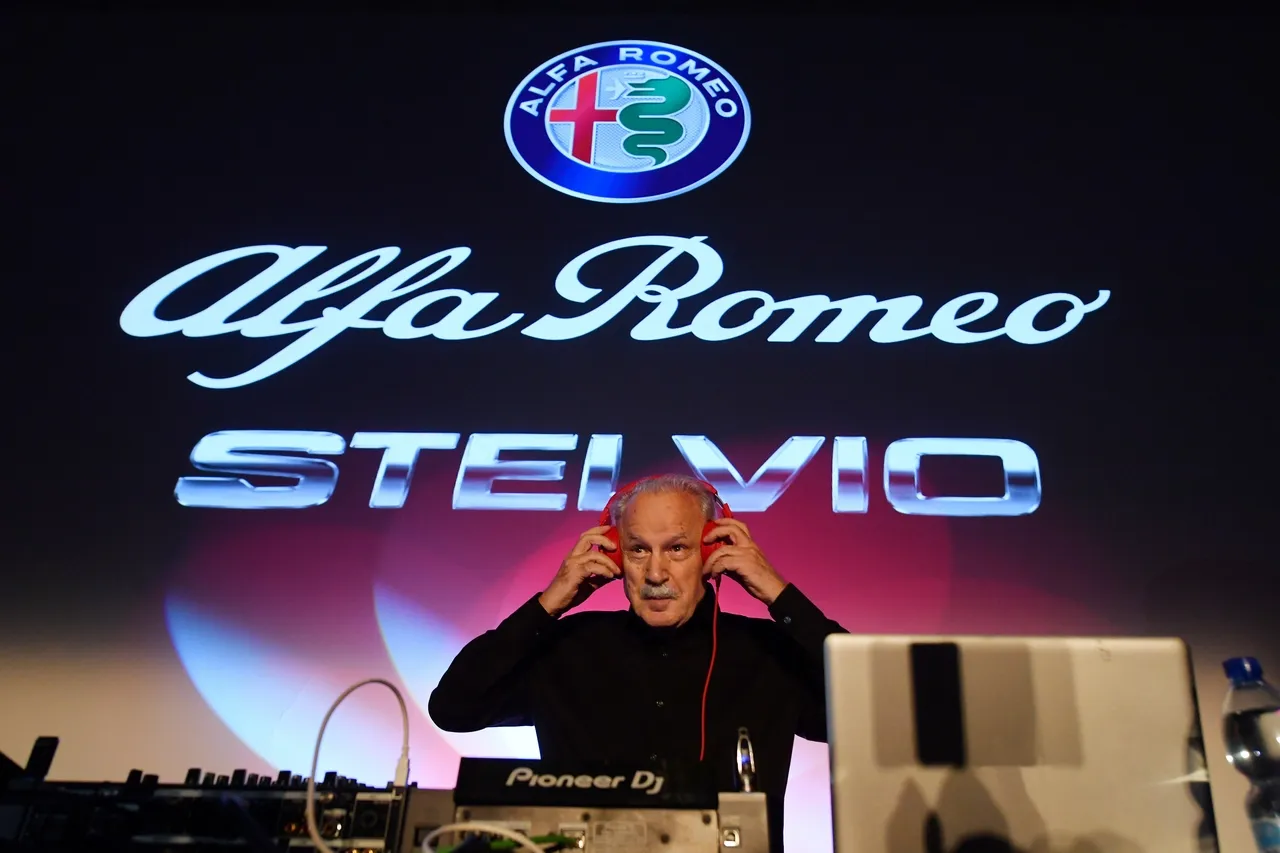 171124 alfa romeo ambassador moroder 03