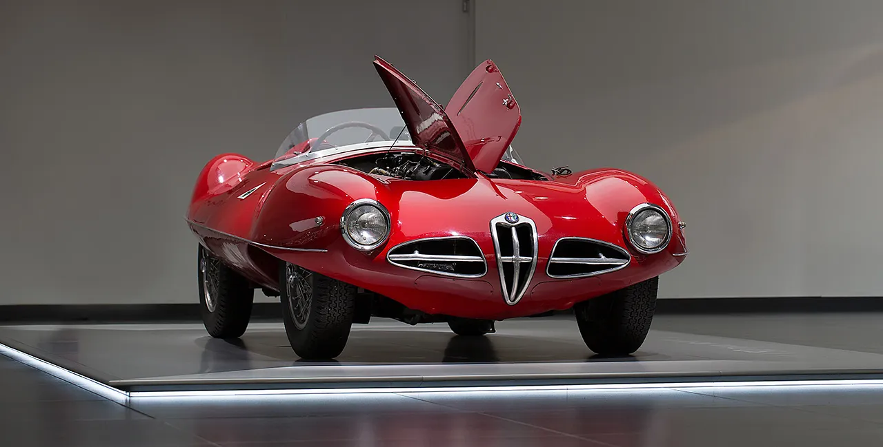 180910 alfa romeo cofani aperti 01 slider