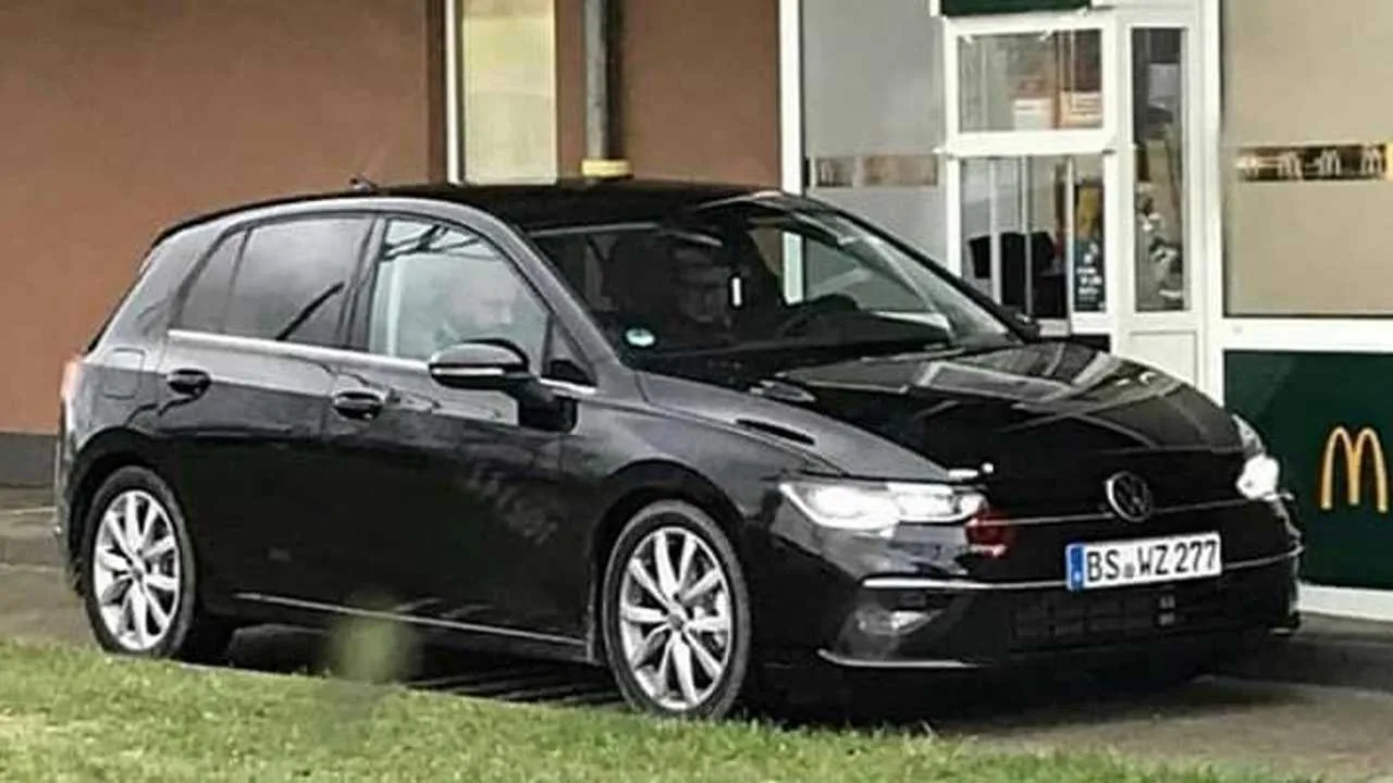 2019 volkswagen golf 8 in en belirgin ilk casus fotograflari
