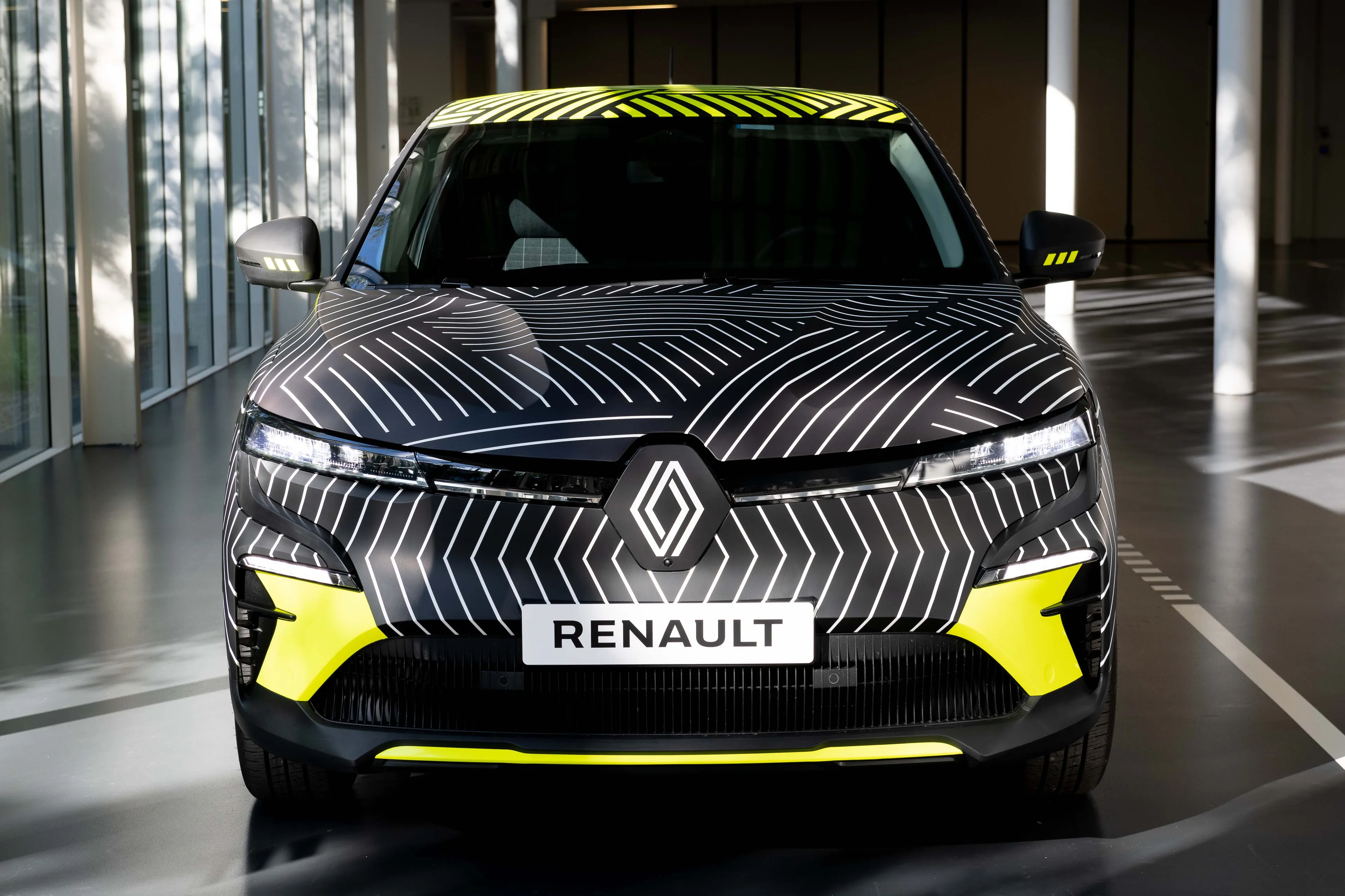 2021 new renault megane e tech electric pre production