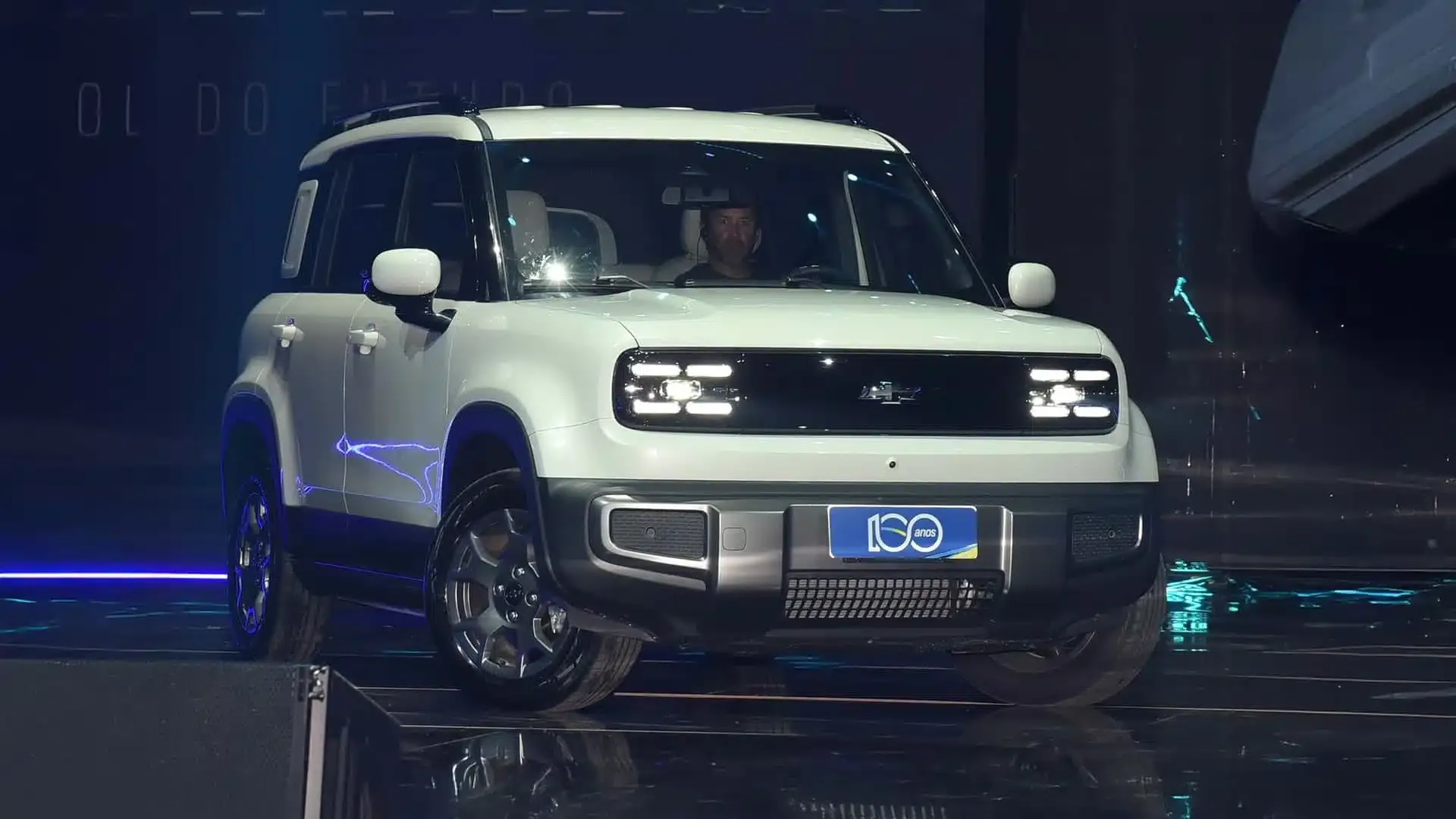 2025 chevrolet spark euv 18