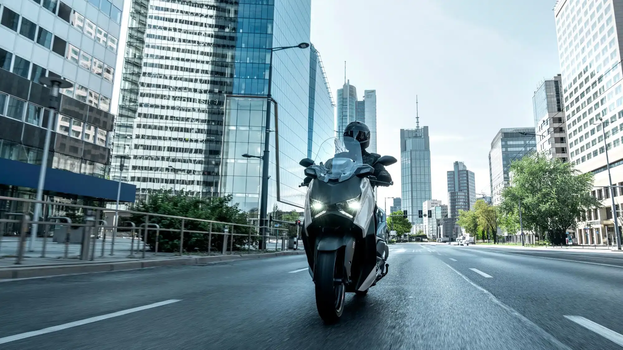 2025 yamaha xmax300