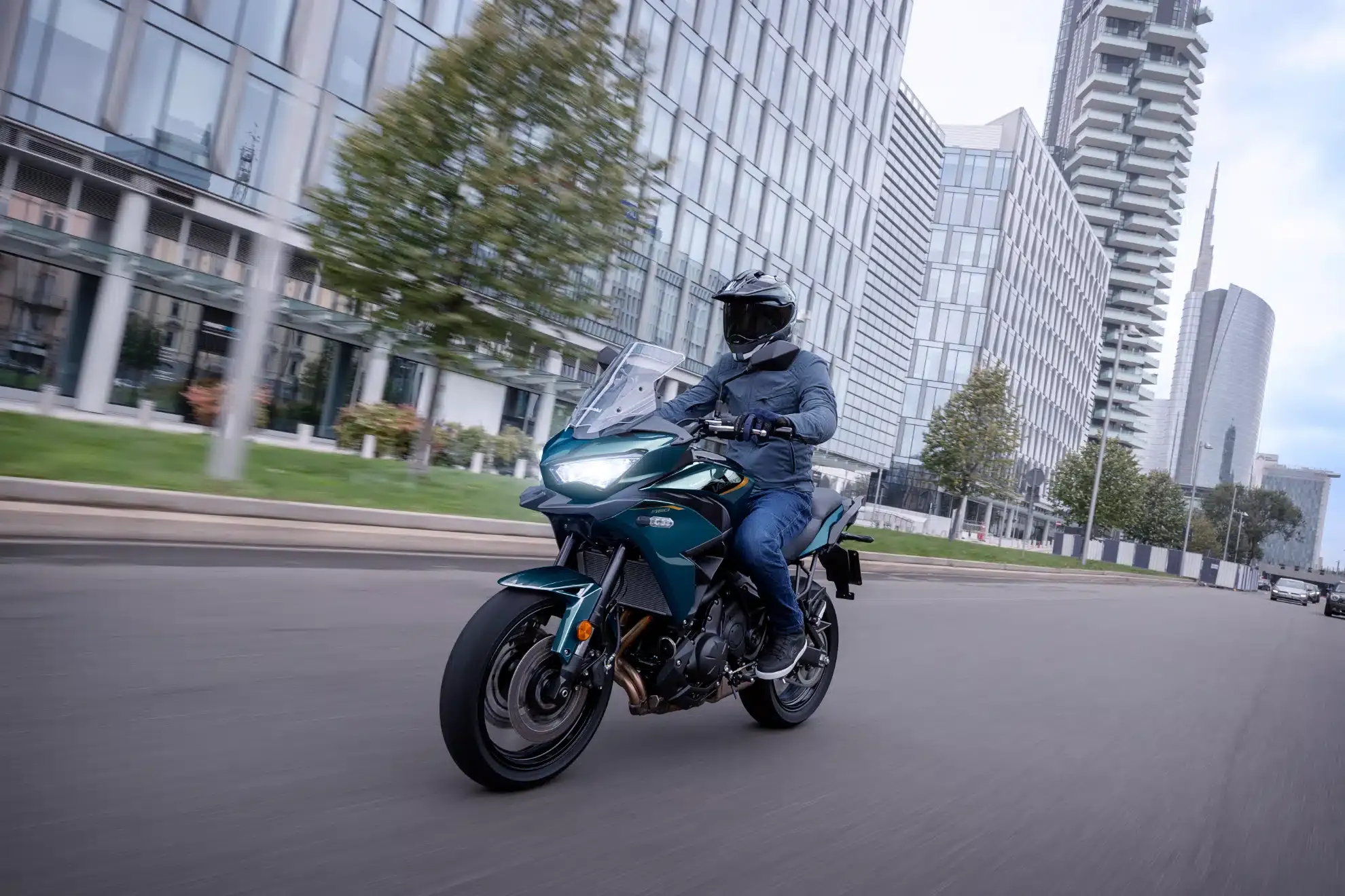 26kle650h j 44tbu1alfc2cg c