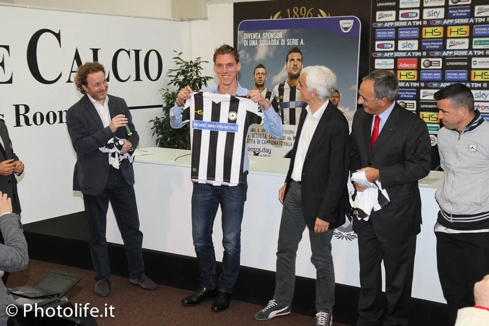 2acc95c7f6cdfc7af285b1c747c52cfd