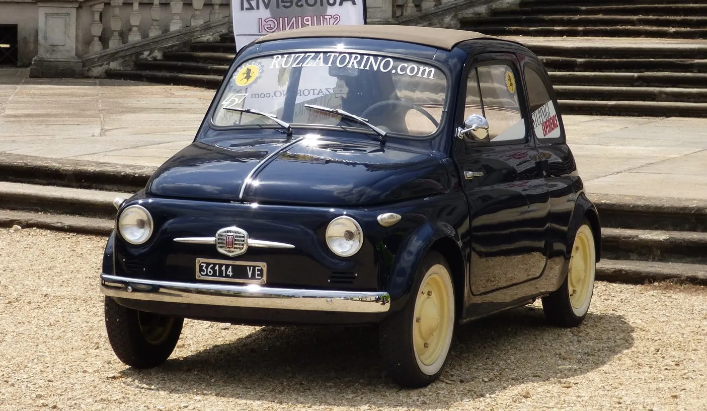 457 stupinigi fiat 500 simbolo
