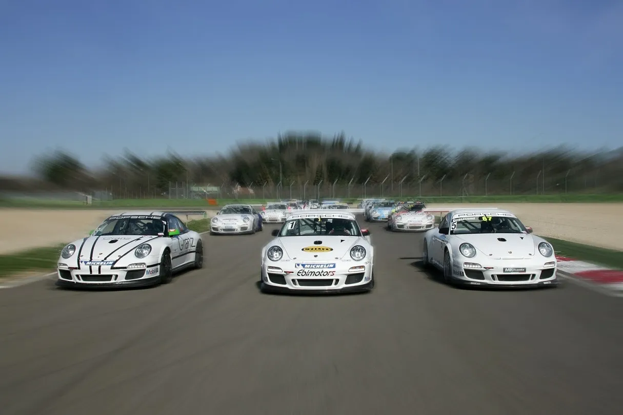 4b0a3f295543bcdb7e84aacab1169fb5