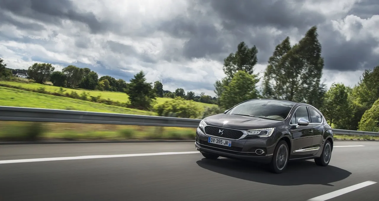 70db018944d6939cb6cc27fbefb8c153