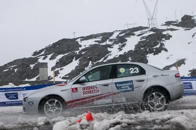 7407c3defbd08fb25d56b10c570c3f39