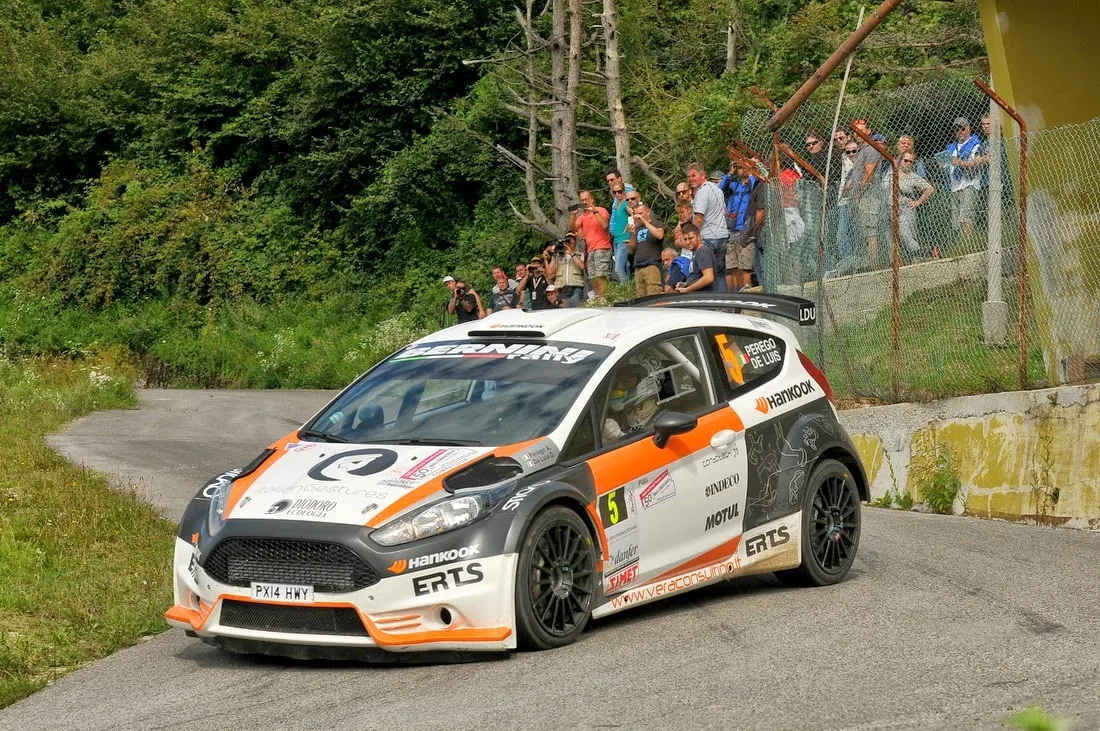 87a7ff7a4a8fb0e9da560f1cfab2bbd7