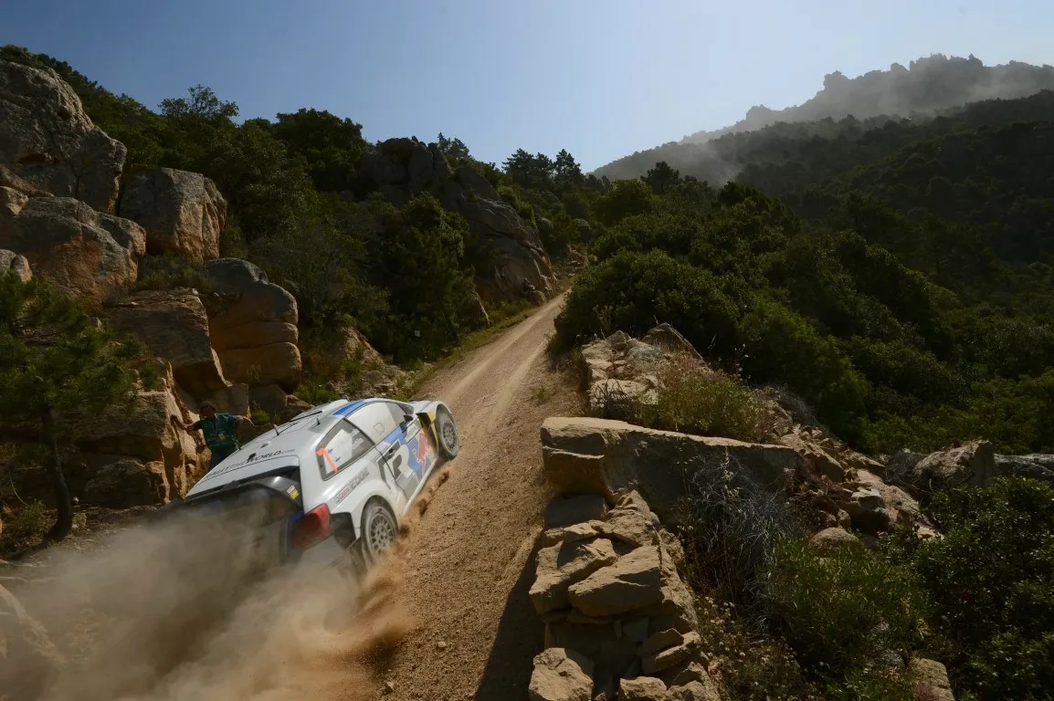 8ee9fed59ea70b6d1ab0628ed0a34e19