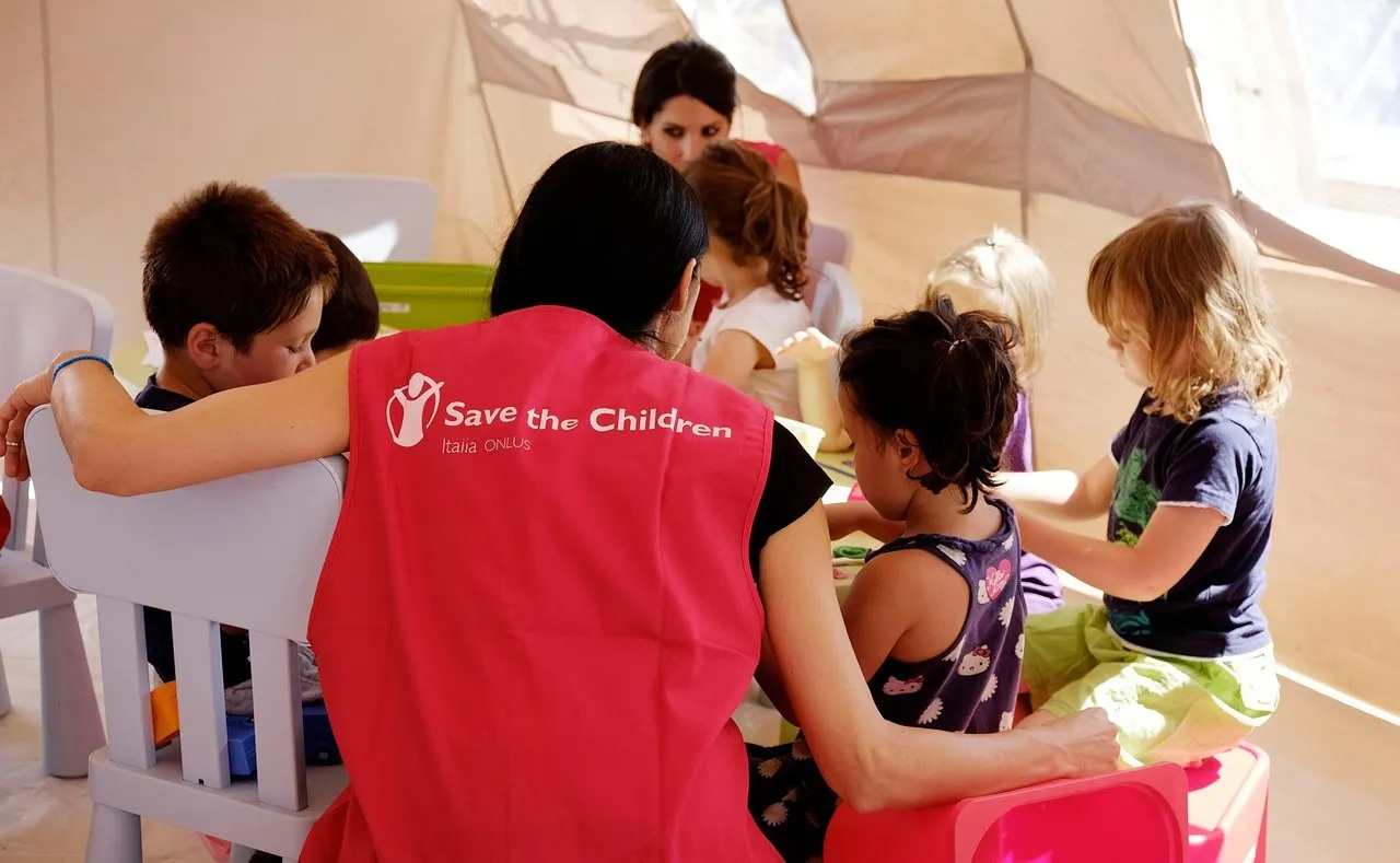 9f8b846ea11f15f2e458ac221843d333