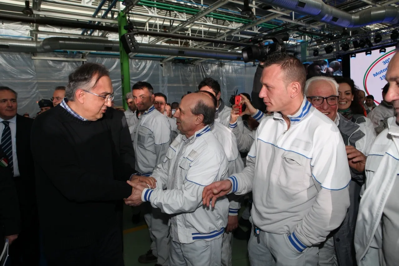 a30fffe76f99bff588b63288d98bfb04