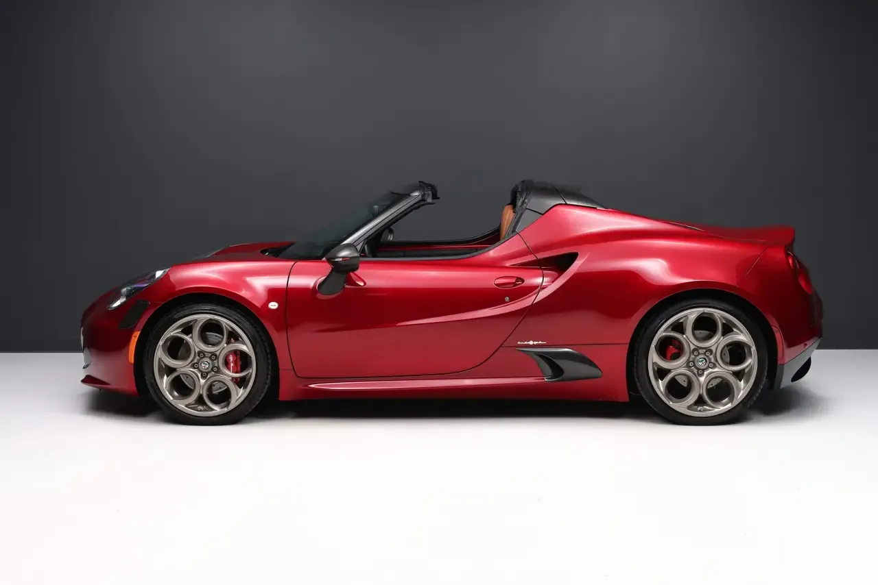 alfa romeo 4c spider 33 stradale tributo 2020 asta 3