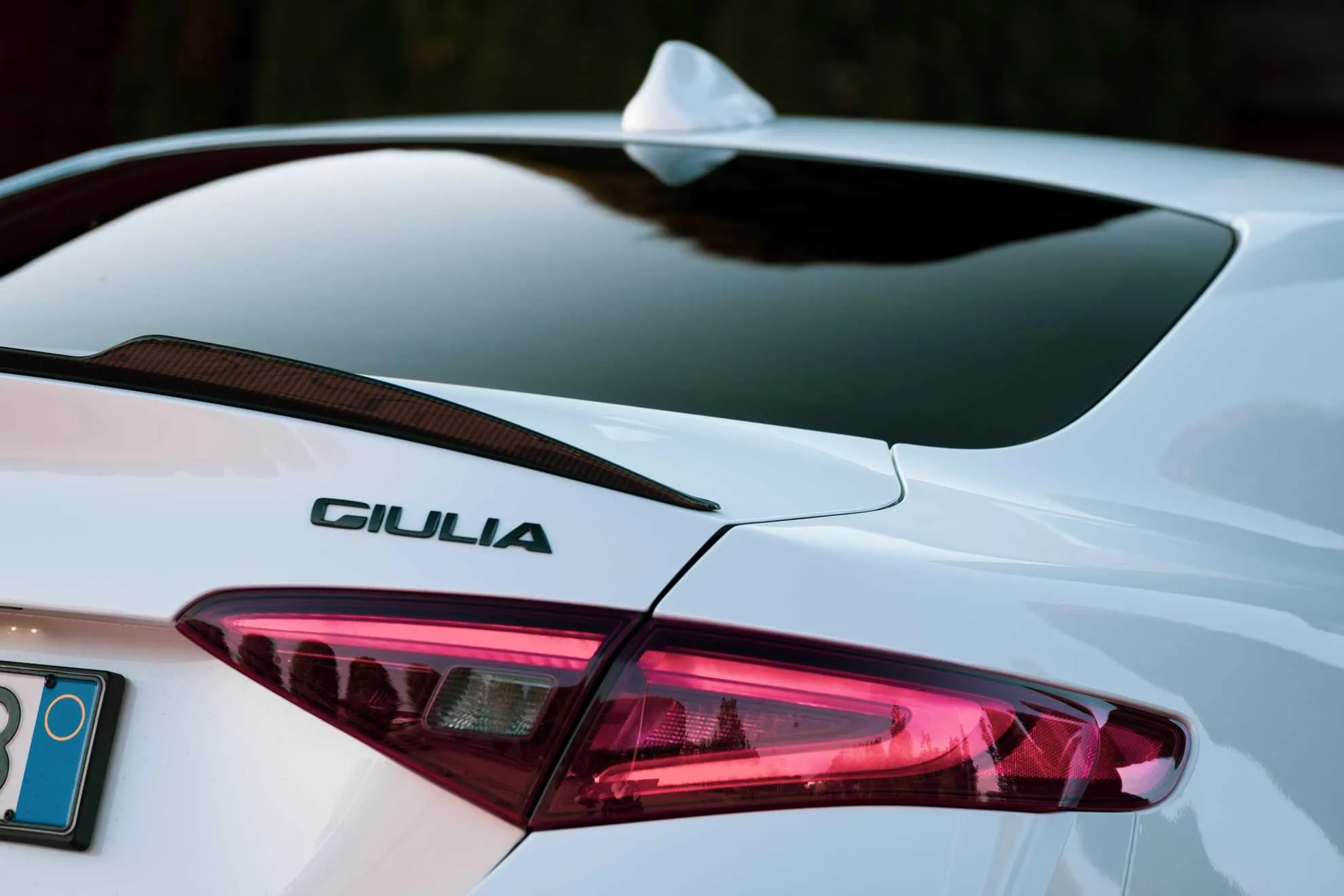 alfa romeo giulia veloce ti faro posteriore