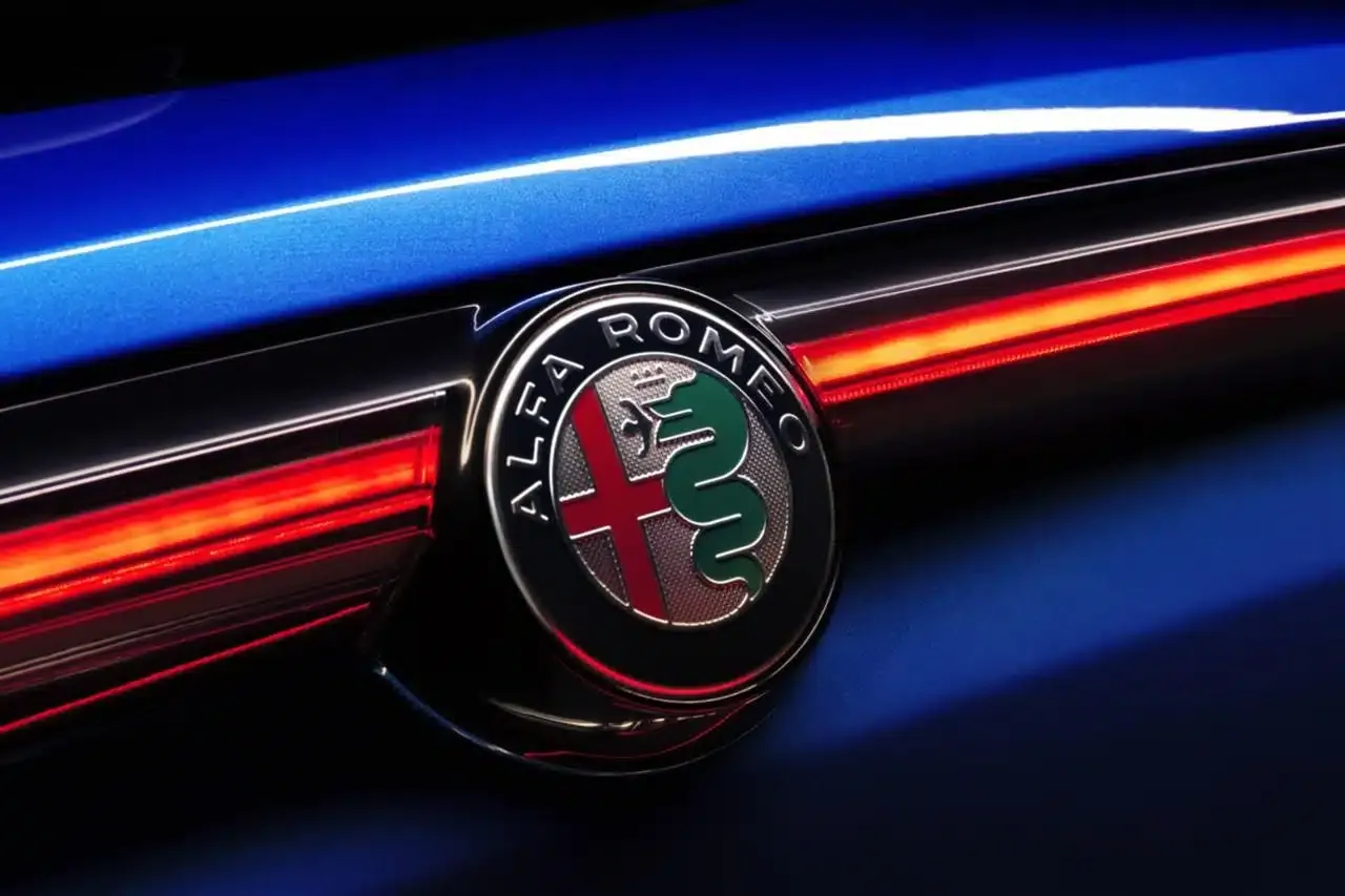 alfa romeo logo