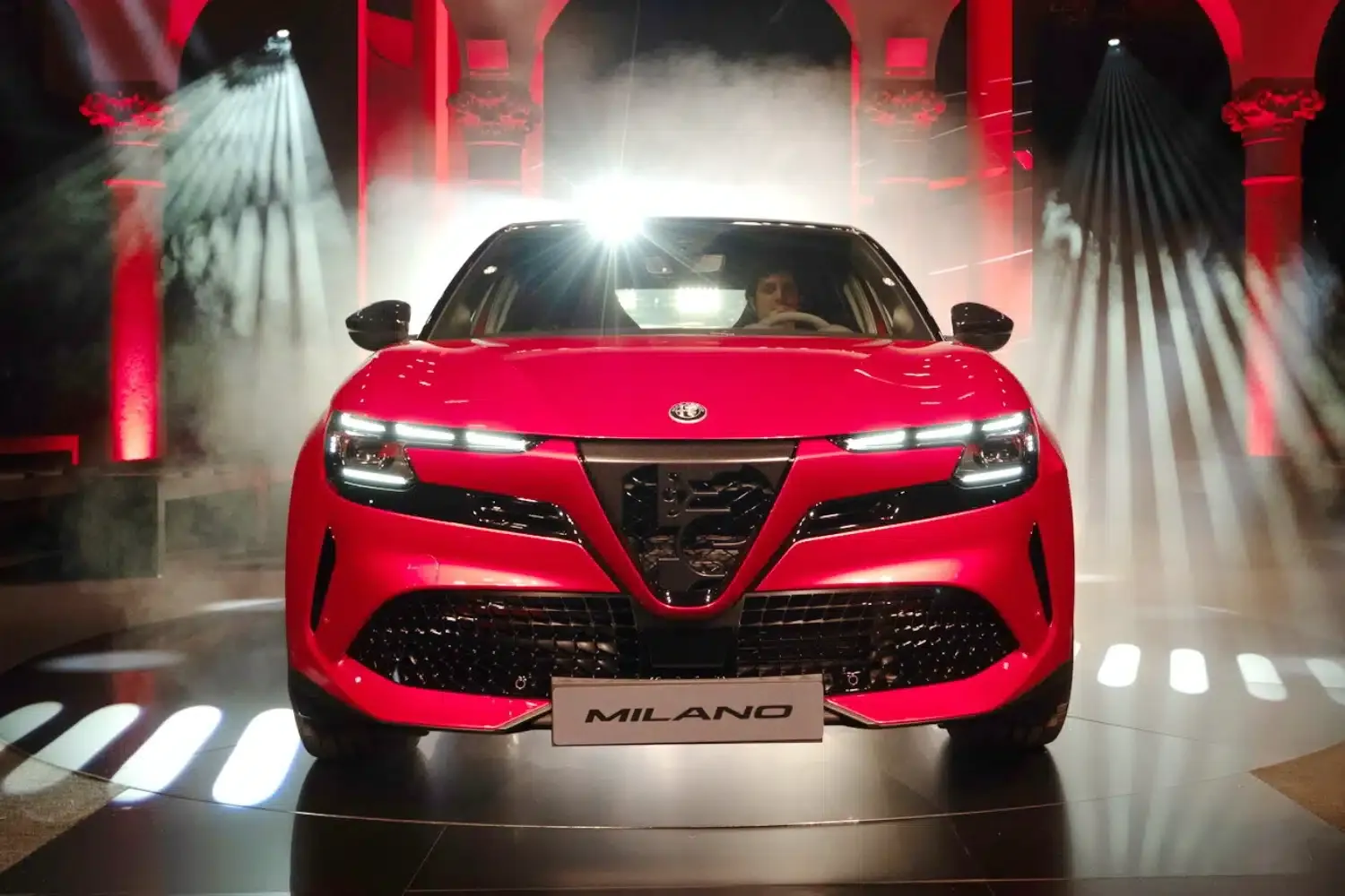 alfa romeo milano 2024 04 evento 2