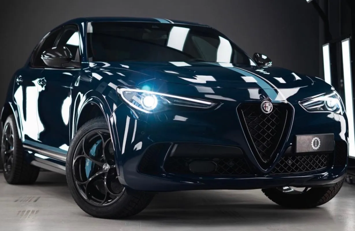 alfa romeo stelvio quadrifoglio garage italia 2021 1229x800 1