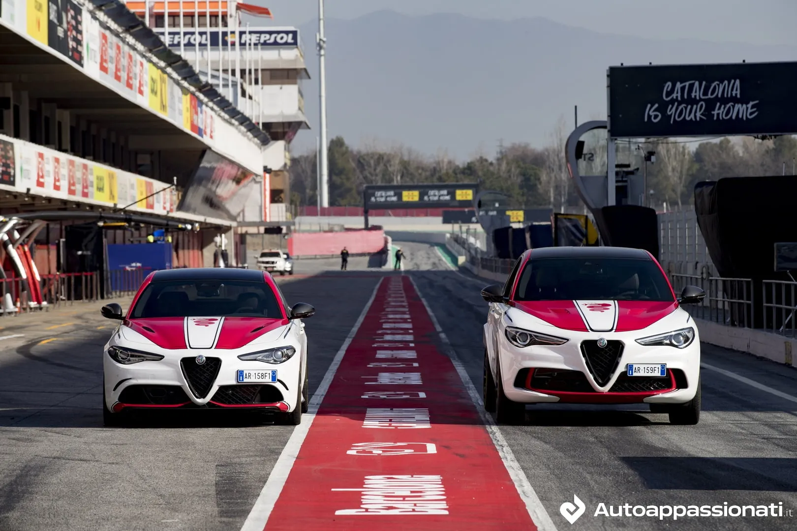 alfaromeoracing giulia stelvio quadrifoglio 12